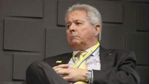 Guedes quer que eu continue no governo e eu também gostaria, diz presidente demissionário do BB