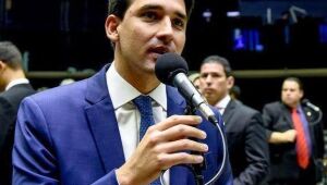 PEC propõe ampliação do parcelamento de dívidas previdenciárias aos municípios