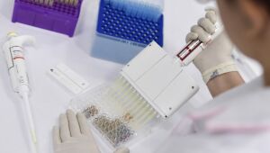 Nova fase de testes para vacina chinesa contra Covid-19 começa em 20 de julho