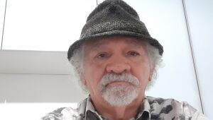 Poema dedicado à Folha de PE abre publicação desta semana de Wilson Araújo