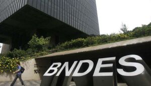 BNDES poderá pagar dividendos intermediários de até R$ 15 bilhões