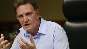 TRE torna Crivella inelegível até 2026 por abuso de poder político
