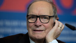 Mestre das trilhas sonoras, compositor italiano Ennio Morricone morre aos 91 anos