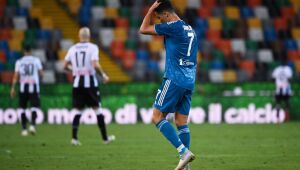 Cristiano Ronaldo volta a dar positivo para o coronavírus