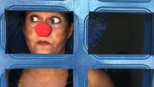 Espetáculo de Lívia Falcão abre "Festival Arte como Respiro", do Itaú Cultural