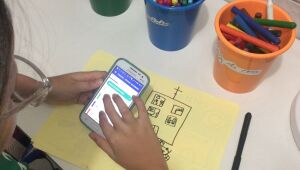 Governo cria programa para fornecer internet a alunos de escolas públicas