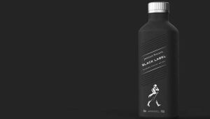 Johnnie Walker terá garrafa de papel em 2021