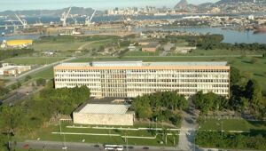 Universidades e institutos federais do Rio planejam retorno das aulas