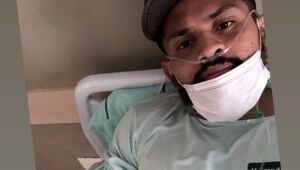Roberto, ex-Santa Cruz e jogador da Chapecoense, é internado com Covid-19