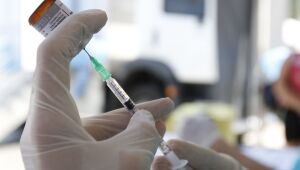 Hospital das Clínicas de Campinas começa testes de vacina contra Covid