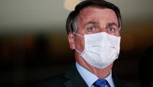 Bolsonaro fará cirurgia em São Paulo nesta sexta