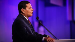 Para financiar Renda Cidadã, Mourão diz que ou governo corta gastos ou cria imposto