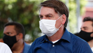 Bolsonaro diz que pode entrar em eleição para influenciar em São Paulo, Santos e Manaus