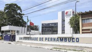 Justiça mantém bônus regional para alunos de medicina, odontologia e direito da UPE