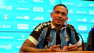 São Paulo negocia com Grêmio troca de Everton por Luciano