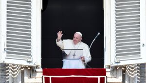 Papa Francisco recusa encontro com Pompeo, e Vaticano se posiciona contra uso político da Igreja