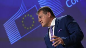UE e Reino Unido retomam diálogo