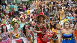 Carnaval de rua no Rio em 2021 é adiado