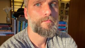 Bruno Gagliasso faz desabafo nas redes sociais e diz que 'racismo reverso não existe'