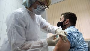Anvisa autoriza dobrar número de voluntários em testes de vacina da Pfizer no Brasil