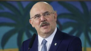 PGR pede que Supremo apure eventual crime de homofobia de Milton Ribeiro