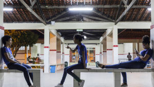 Documentário faz retrato afetivo de escola pública na preparação para o Enem