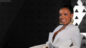 Campeã do BBB 20, Thelma Assis terá programa semanal de entrevistas no YouTube