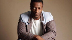 Aldis Hodge será o Gavião Negro no longa 'Adão Negro', protagonizado por The Rock