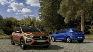 Nova geração de Sandero e Logan é mostrada na Europa