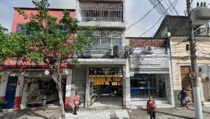 Explosão em loja de armas deixa um morto e quatro feridos no Rio de Janeiro