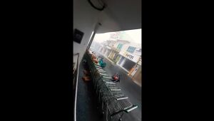 Temporal com granizo atinge cidade de Custódia, no Sertão de Pernambuco