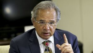 Arrecadação de março superou as melhores expectativas, diz Guedes