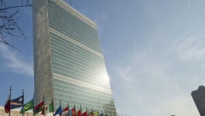 ONU pede US$ 100 milhões para migrantes no Mediterrâneo e culpa Itália por naufrágio em 2013