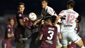 Gols contra evitam derrota do São Paulo ante o River Plate