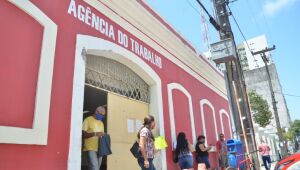 Atendimento presencial para vagas de emprego é retomado nas Agências de Trabalho