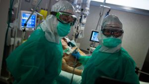 Espanha considera 'estado de alarme' por Covid-19; Madri impõe novas restrições