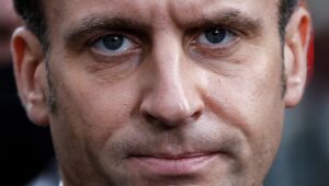 'Ataque terrorista islâmico', diz Macron após assassinato de três pessoas a facadas na França