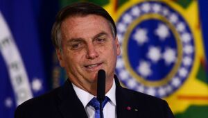 Bolsonaro diz que Doria é 'autoritário' e que pandemia no Brasil 'está acabando'