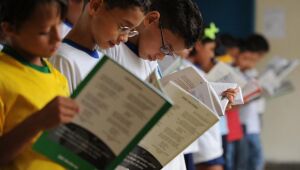 MEC divulga resultado prévio da avaliação de livros didáticos