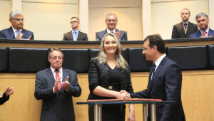 Embaixador de Israel cobra compromisso com verdade histórica sobre o nazismo de governadora de SC
