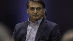 'Não acredito que vacina chinesa transmita segurança pela sua origem', diz Bolsonaro