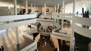 Bienal de São Paulo: mostra coletiva precede exposição principal