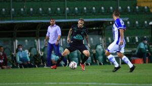 Empate mantém CSA longe do G-4 e impede Chape de disparar na Série B