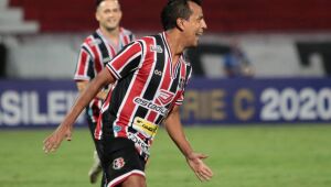Santa Cruz vence Botafogo/PB por 1 a 0 e alcança marca histórica de 27 pontos na competição