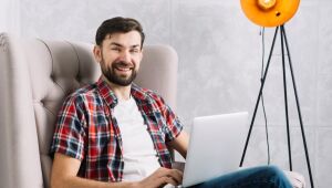 EduCAPES: aplicativo disponibiliza livros, videoaulas, imagens e artigos gratuitos