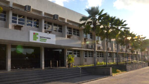 Liminar da Justiça Federal suspende processo seletivo para cursos técnicos do IFPE 2022.1