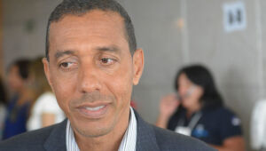 Candidato à reeleição emOlinda, Lupércio testa positivo para Covid-19