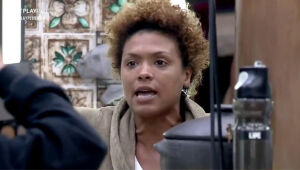 Em 'A Fazenda', Lidi chama Mirella de 'vaca' em briga após cantora tomar punição