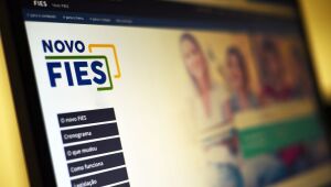 Começam nesta terça-feira (26) as inscrições para o Fies 2021