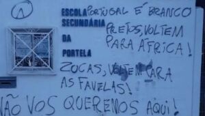 Universidades e escolas de Lisboa amanhecem com pichações racistas contra brasileiros